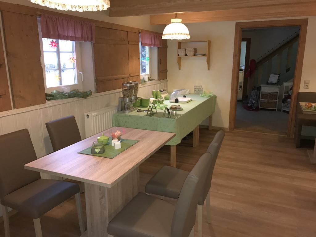Pension Immergruen Kurort Jonsdorf Exterior foto
